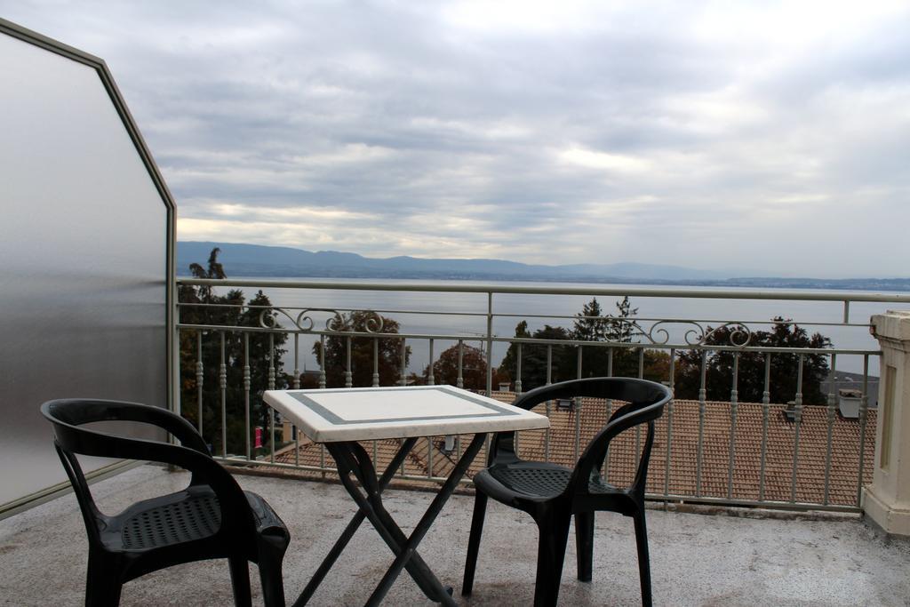 Hotel Evian Express - Terminus Eksteriør bilde