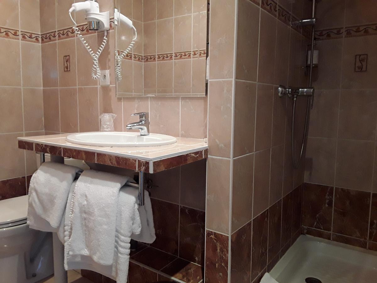 Hotel Evian Express - Terminus Eksteriør bilde